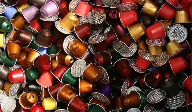 How to reduce the plasticity of coffee capsules?